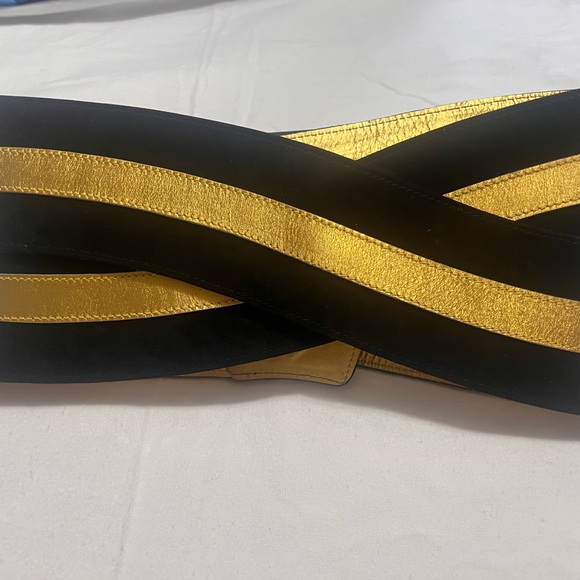 VINTAGE PALOMA PICASSO Wide Overlapping Cinch Belt- Black Velvet/Gold -NWOT SZ.M - Picture 13 of 13